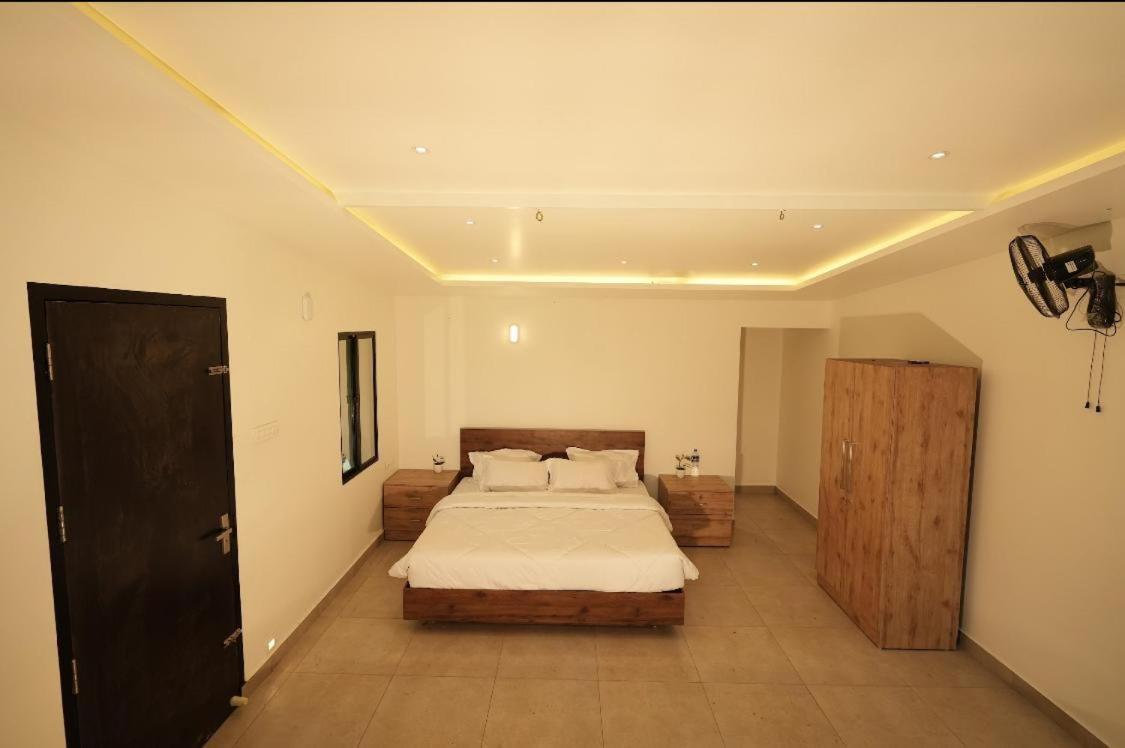 Misty Hideout Bed & Breakfast Kakkadampoyil Exterior photo